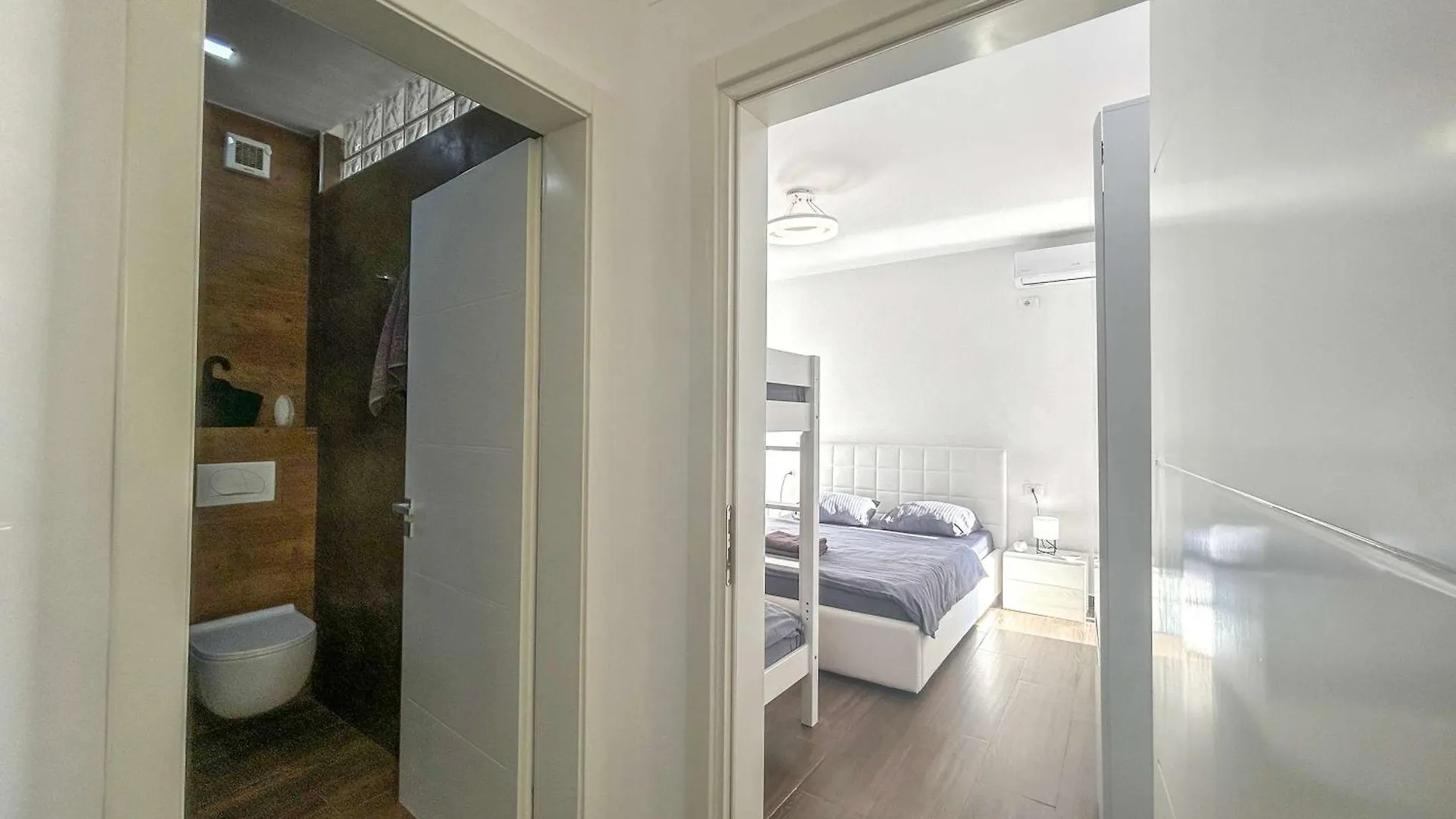 Nicolas 618 Durres Albania